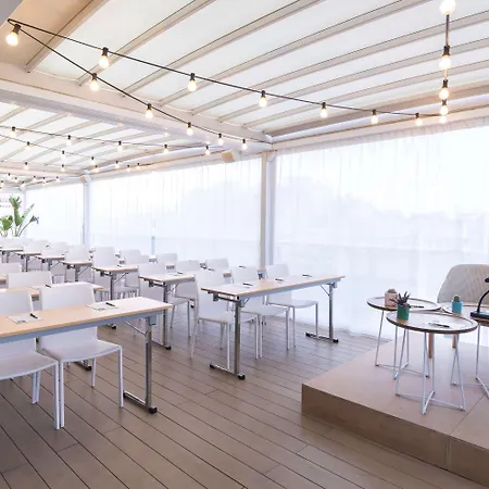Hotel Innside By Melia Center 4*