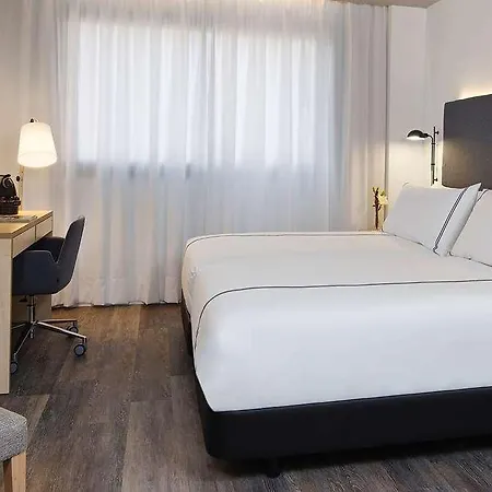 Innside By Melia Center